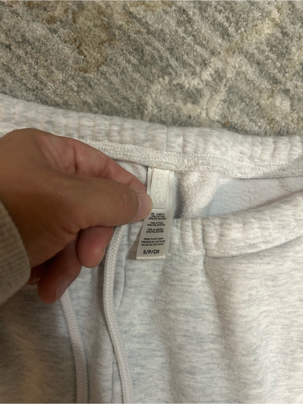 SKIMS Light Gray Zip Hoodie & Joggers Set - Picture 5 of 6